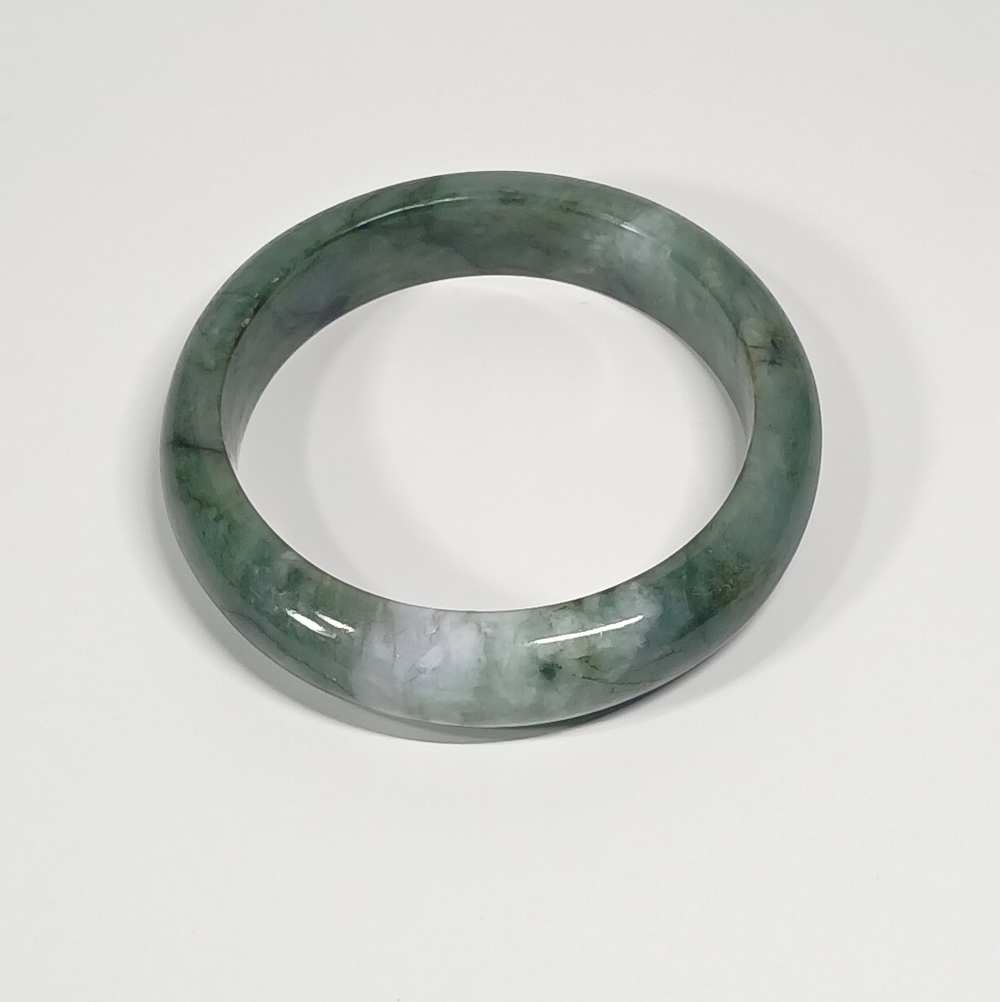 Green Jadeite Bangle 67mm Inner Jade 105.8g
